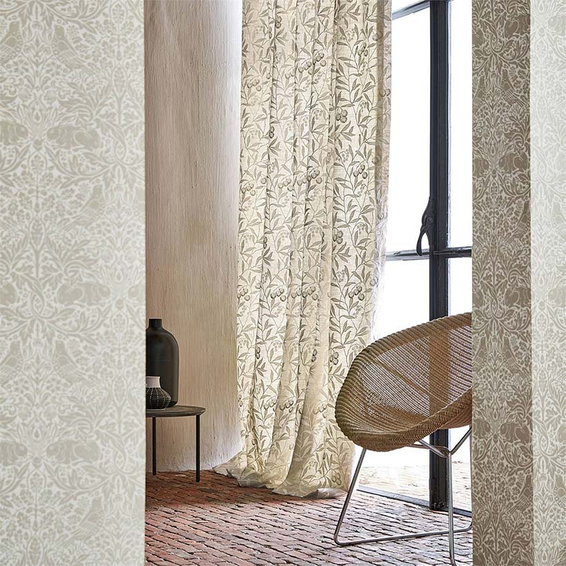 PURE ARBUTUS EMBROIDERY