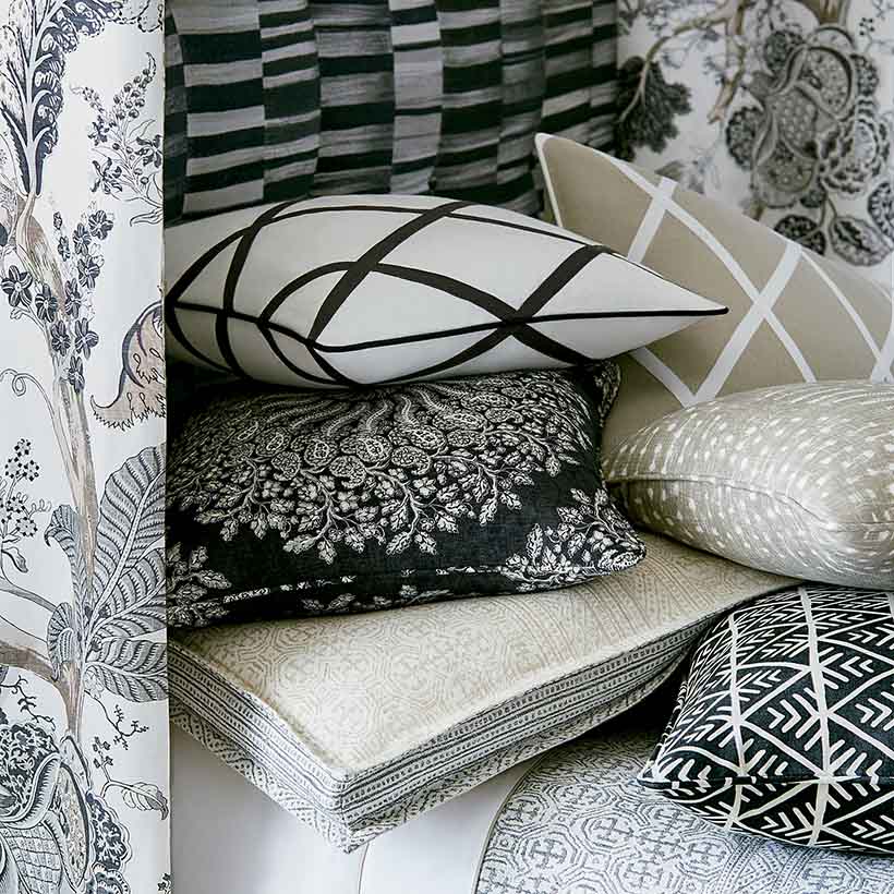 TARASCON TRELLIS APPLIQUE