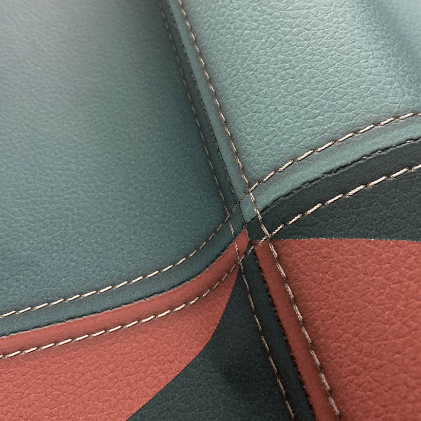 GRAPHIC LEATHER