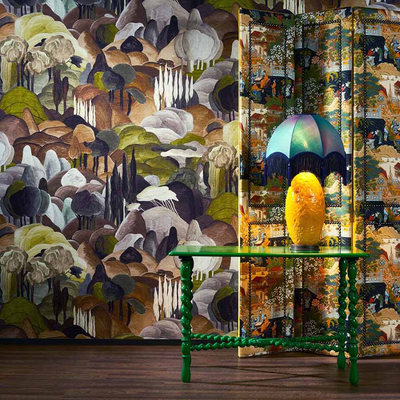 ALL' OMBRA DEI CIPRESSI